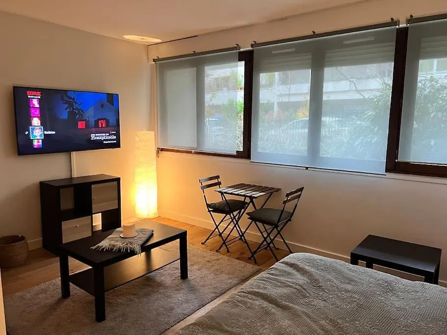 Lejlighed Studio Buttes Chaumont Refait A Neuf Paris Frankrig